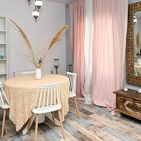 Naeliahouse Kavala